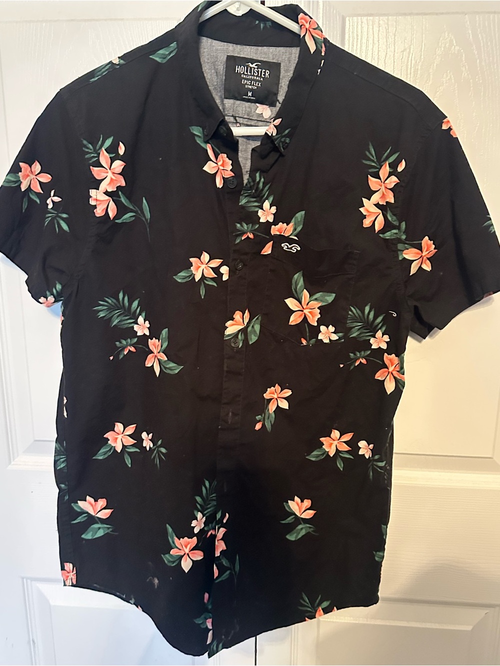 Hollister Black Short-Sleeve Button-Up Shirt with Pink Floral and Green Leaves